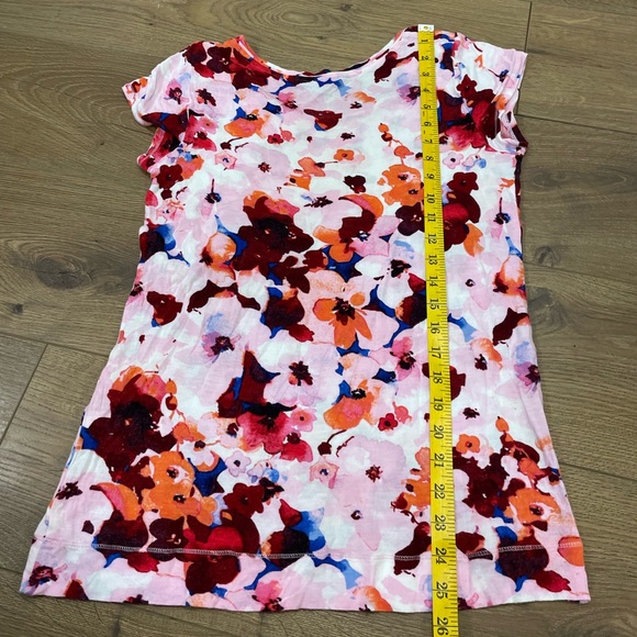Simply Vera Wang Pink Floral Soft Lightweight Short Sleeve T-Shirt Medium - Picture 8 of 8